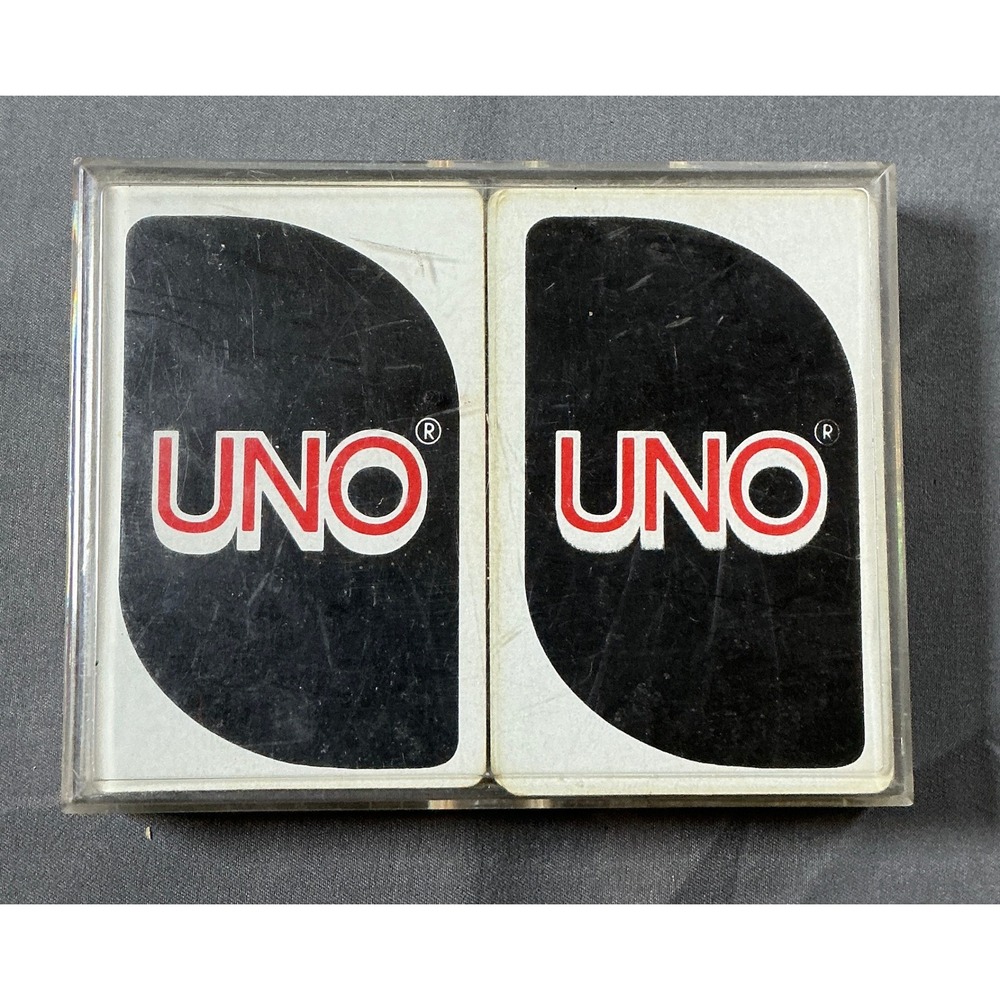 Vintage 1980 Uno Card Game International Games Original Plastic Case‎ Retro